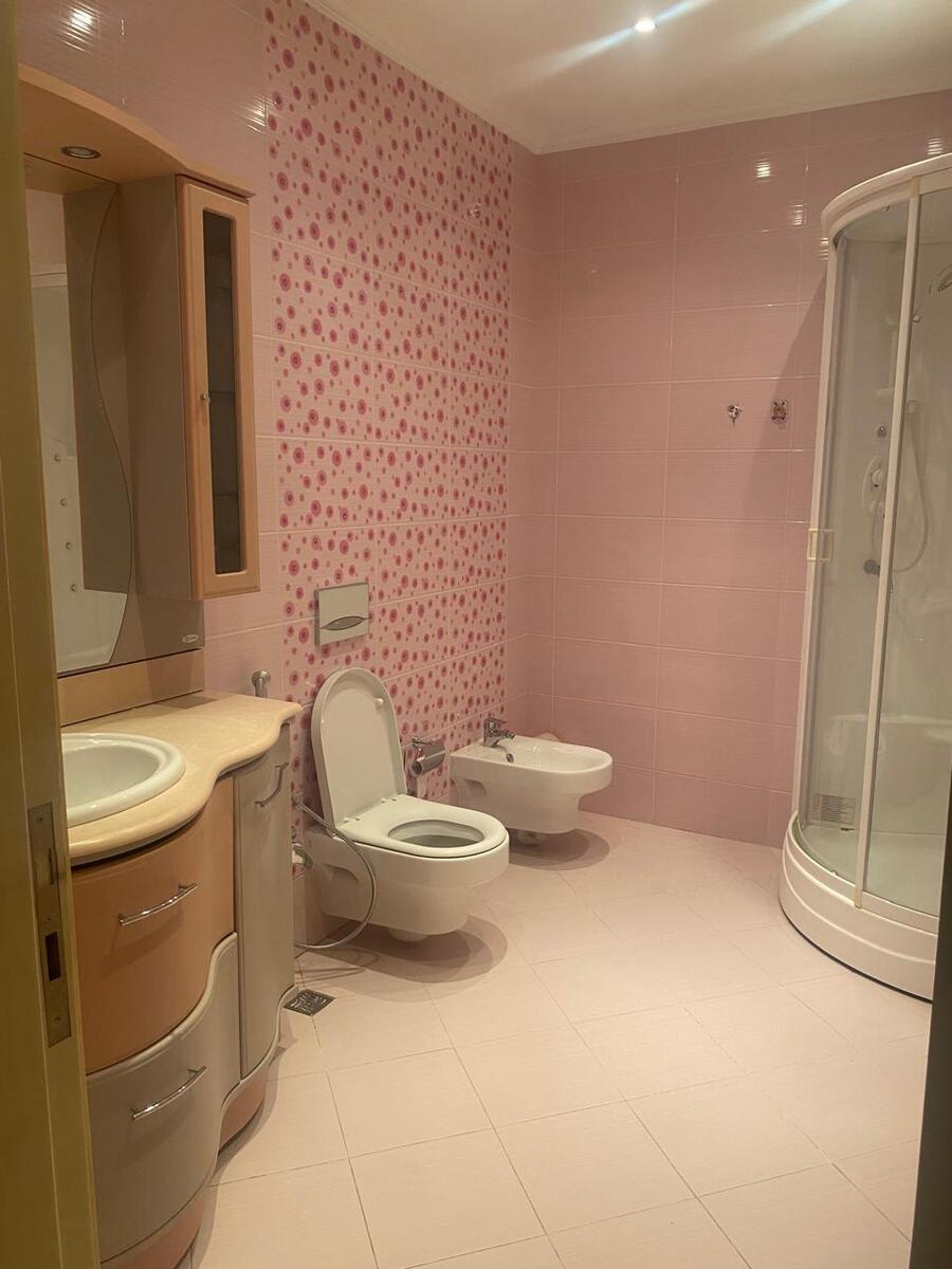 İcarəyə verilir 4 otaqlı yeni tikili 240 m² — Mənzil, Bakı (9)