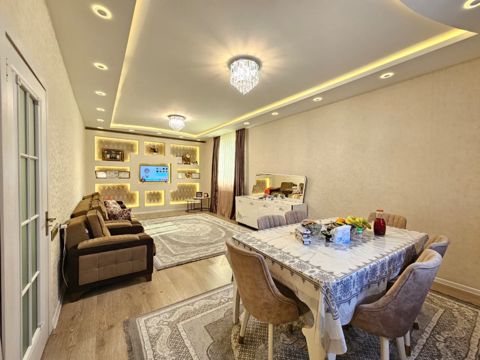 Satılır 4 otaqlı həyət evi/bağ evi 130 m² — Bakı