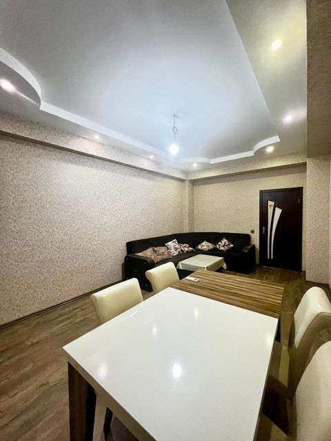 Satılır 2 otaqlı yeni tikili 95 m² — Bakı