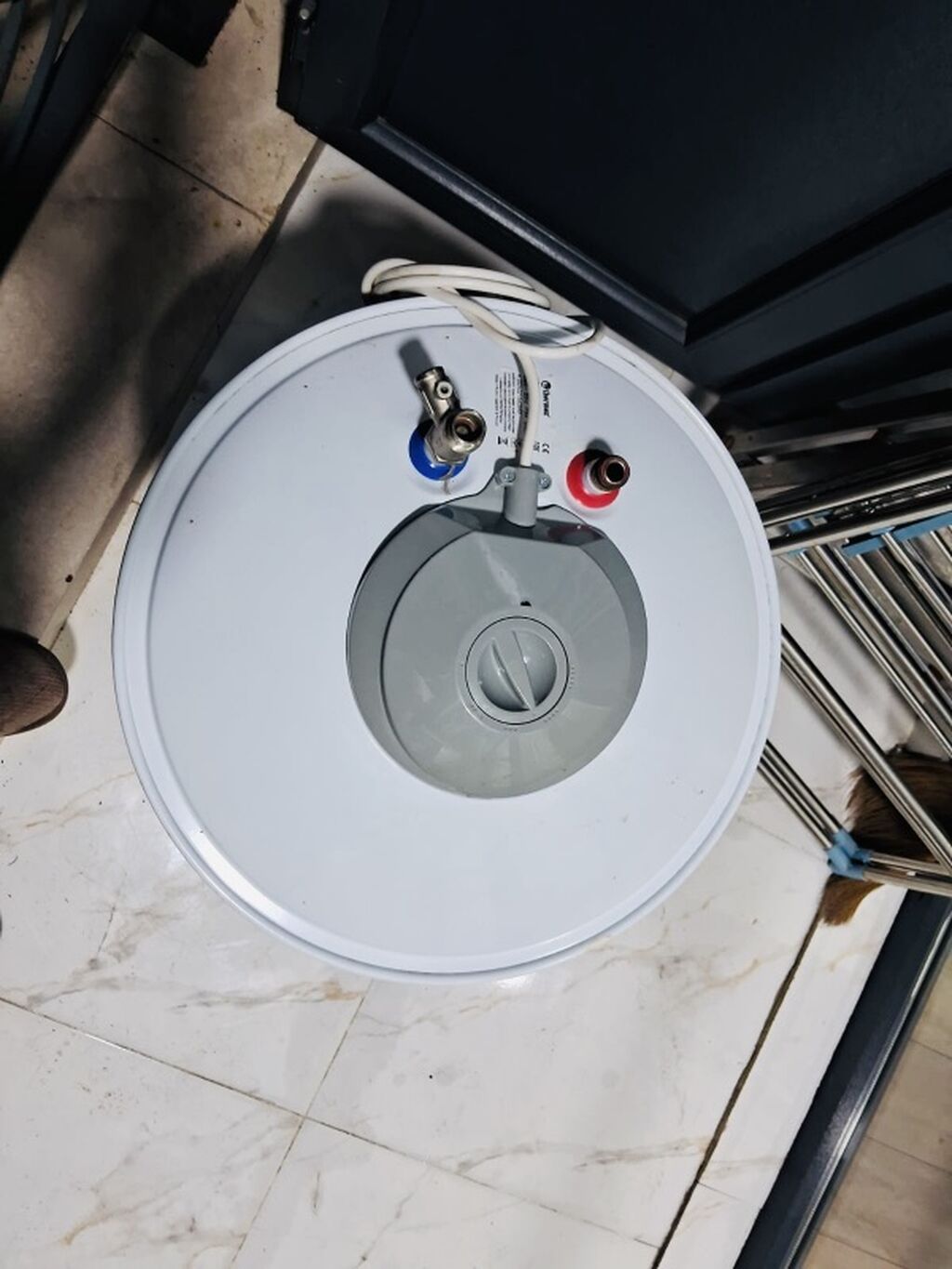 Ariston satılır 80 lt, əla vəziyyətdə 8 aydır alınıb kombi — Santexnika, Bakı (2)