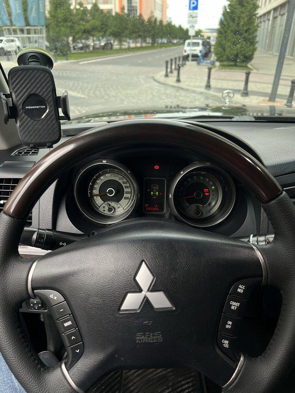 Mitsubishi Pajero, 3.8 L, 2012 il, 270 000 km — Avtomobillər, Bakı (7)