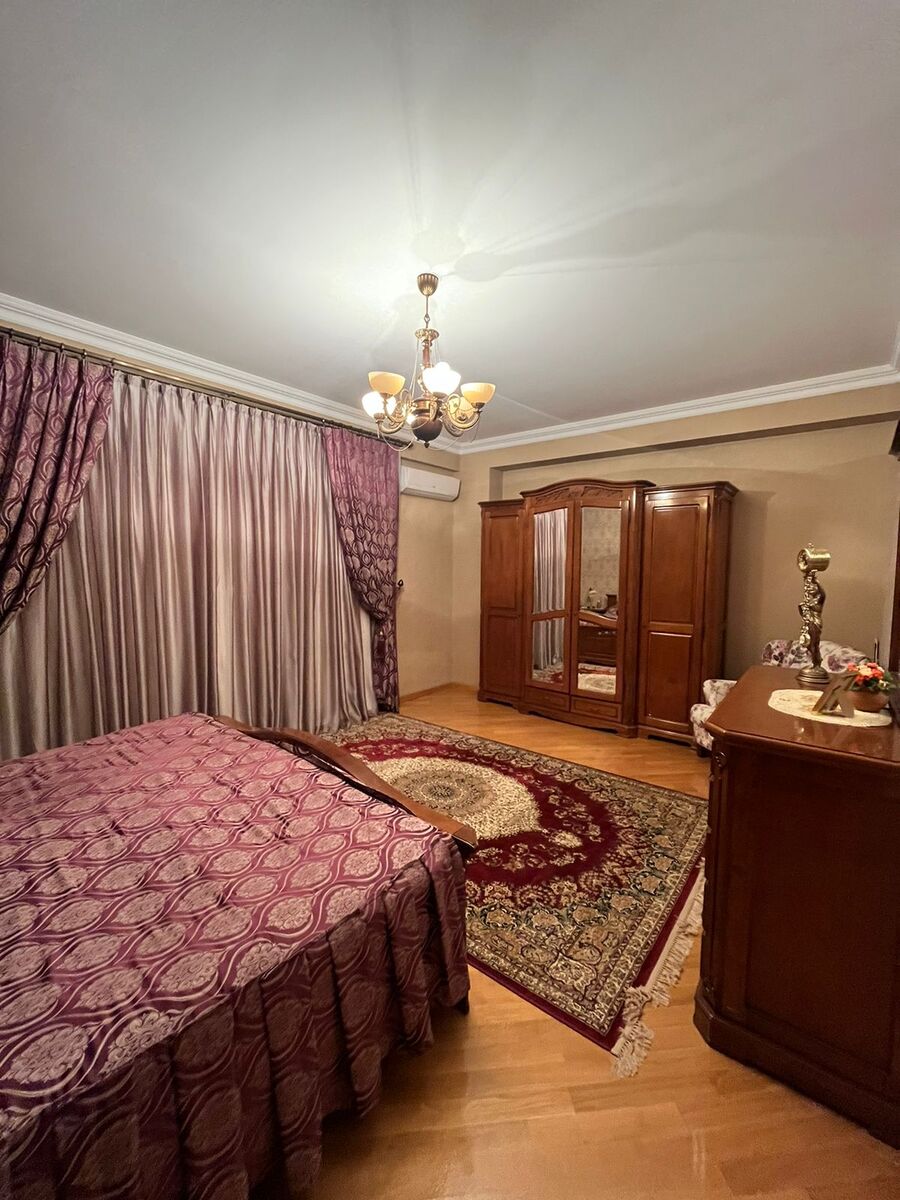 Satılır 5 otaqlı yeni tikili 235 m² — Mənzil, Bakı (9)
