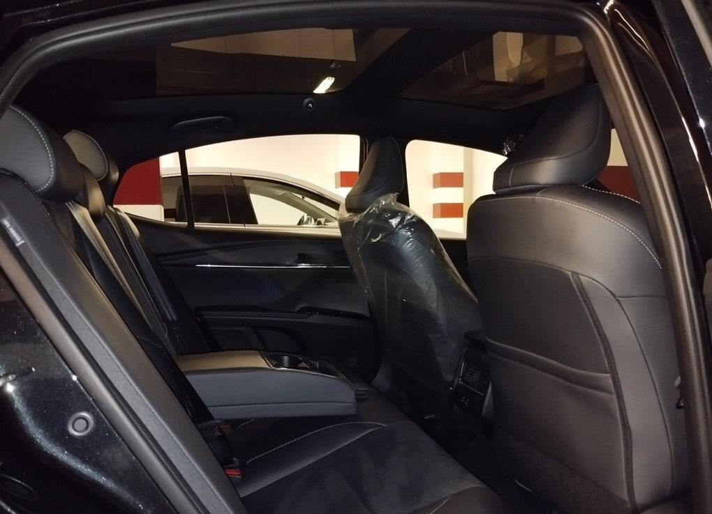 Toyota Camry, 2026 il, 0 km — Avtomobillər, Bakı (9)