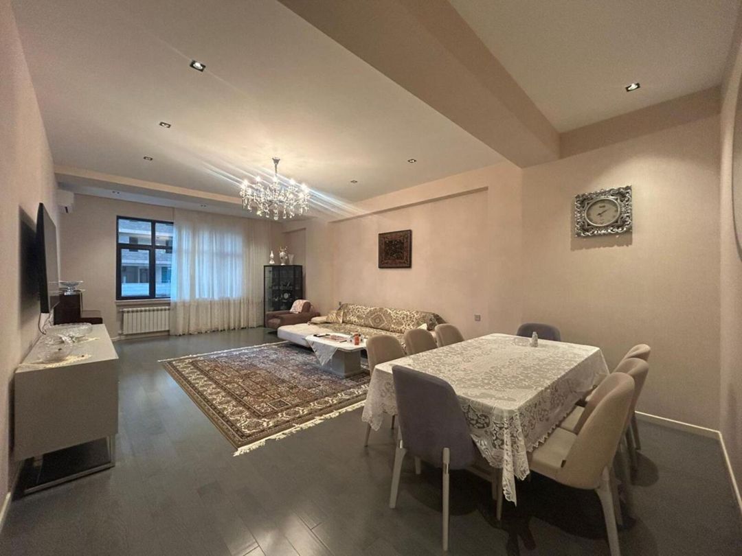 Satılır 4 otaqlı yeni tikili 202 m² — Mənzil, Bakı (8)