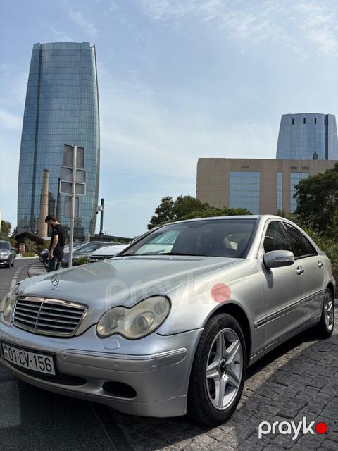 Mercedes C 200, 1.8 L, 2002 il, 365 000 km — Bakı