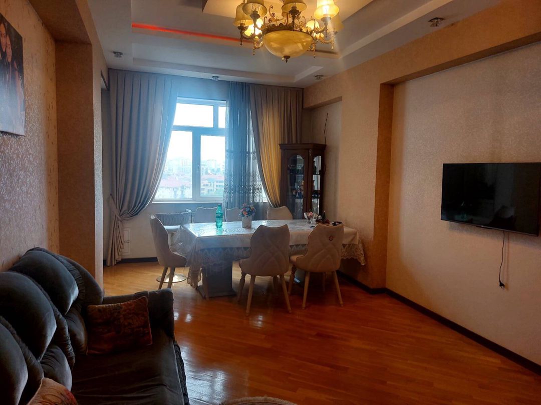 İcarəyə verilir 3 otaqlı yeni tikili 90 m² — Mənzil, Bakı (2)
