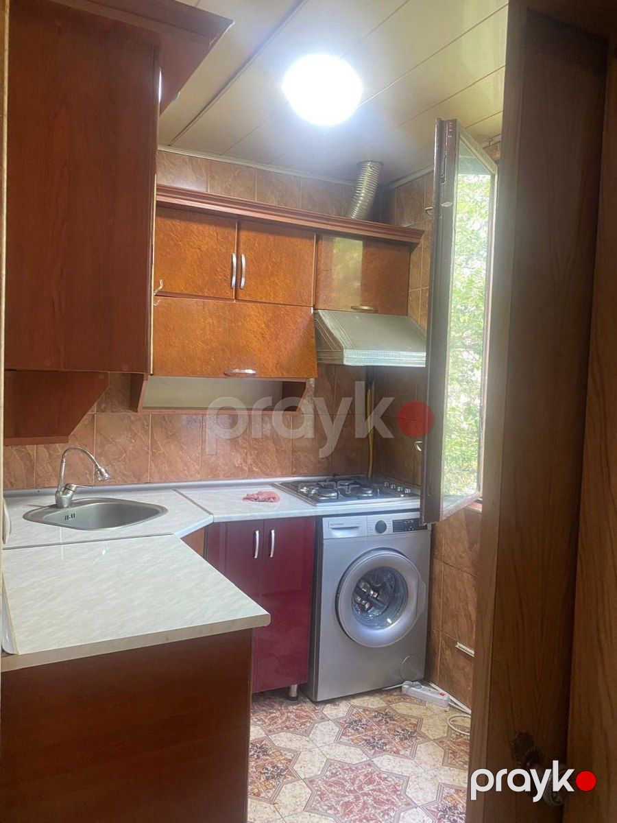 Satılır 2 otaqlı köhnə tikili 52 m² — Mənzil, Bakı (12)