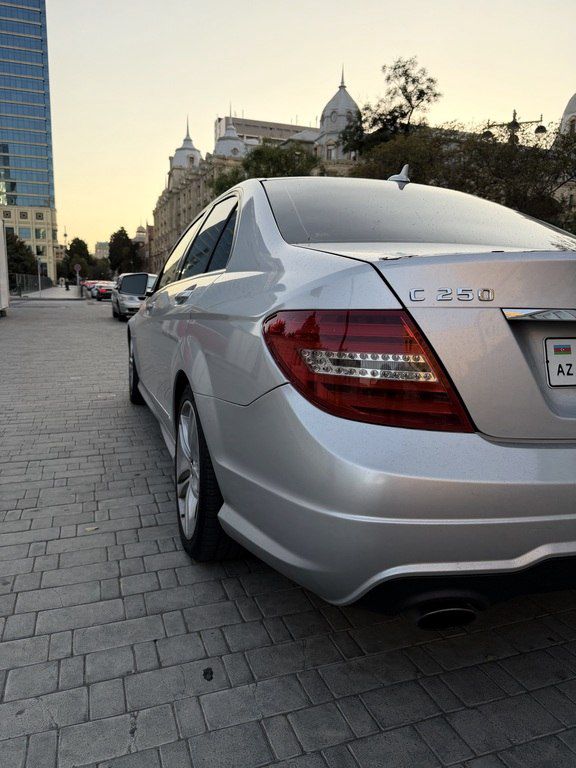 Mercedes C 250, 1.8 L, 2012 il, 358 000 km — Avtomobillər, Bakı (6)
