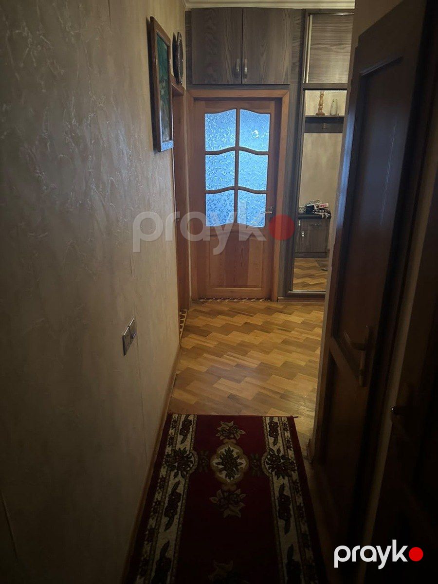 Satılır 4 otaqlı köhnə tikili 100 m² — Mənzil, Bakı (10)