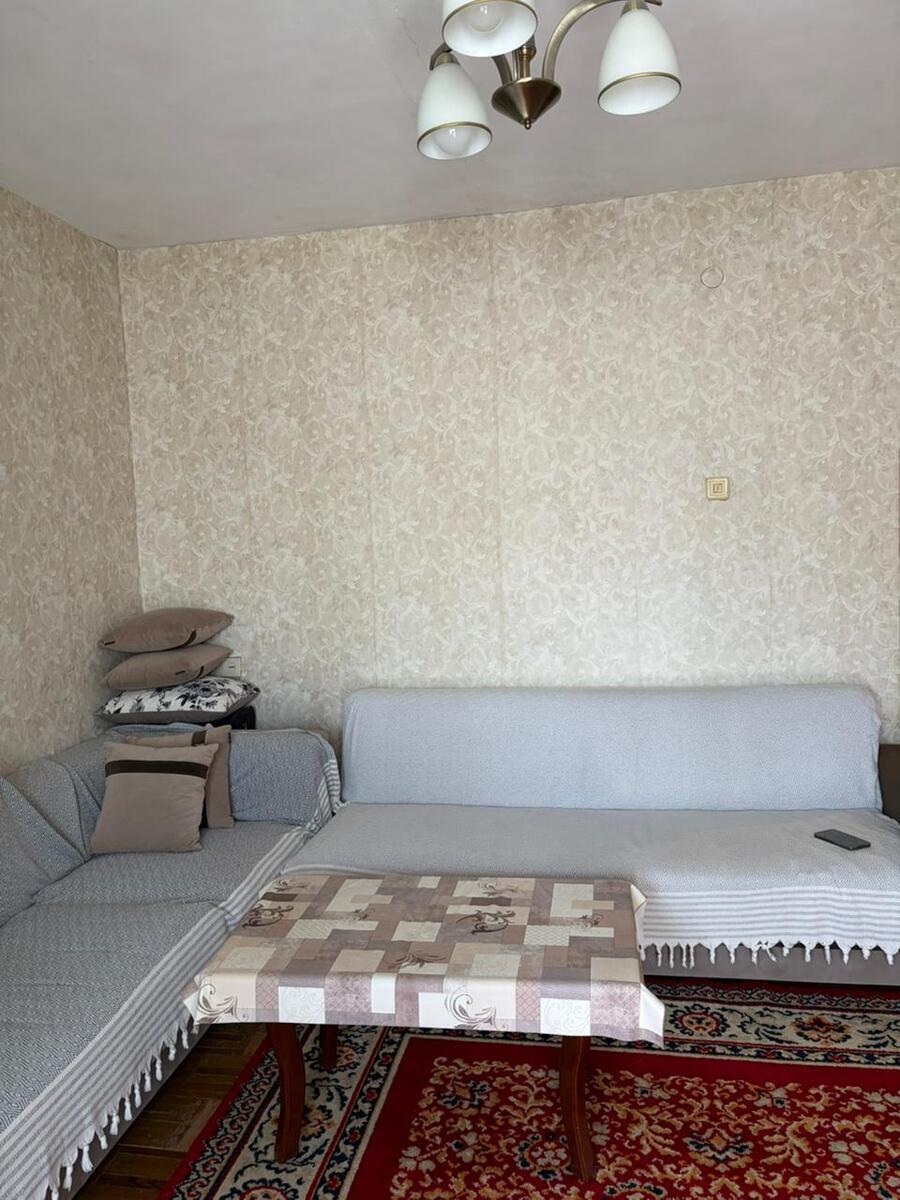 Satılır 2 otaqlı köhnə tikili 57 m² — Mənzil, Bakı (2)