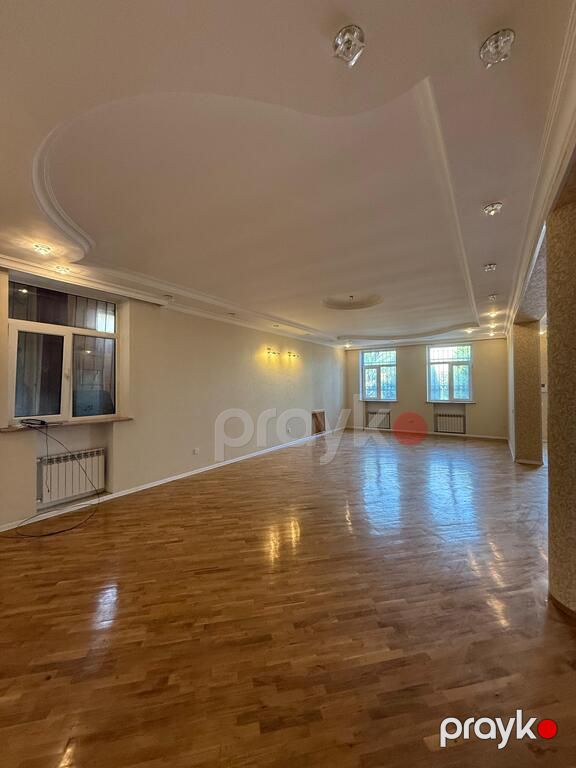 Satılır 6 otaqlı həyət evi/bağ evi 320 m² — Ev, villa, Bakı (9)