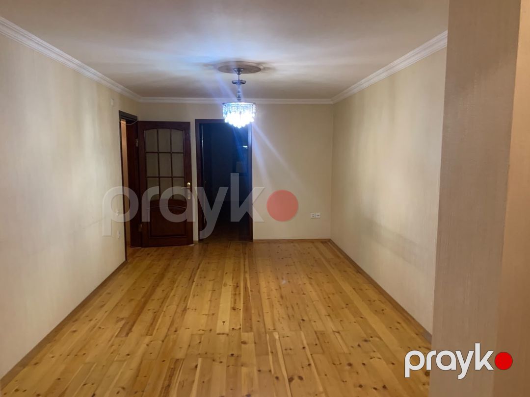 Satılır 3 otaqlı köhnə tikili 70 m² — Mənzil, Bakı (2)