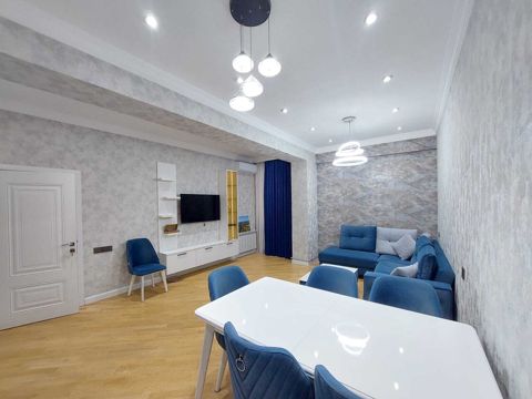 2-otaqlı yeni tikili, 28 May m., 65 m² — Bakı