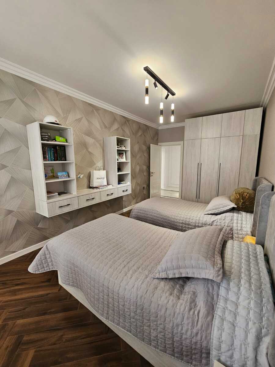 Satılır 5 otaqlı köhnə tikili 130 m² — Mənzil, Bakı (8)