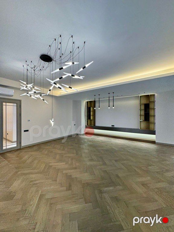 Satılır 4 otaqlı yeni tikili 200 m² — Mənzil, Bakı (4)
