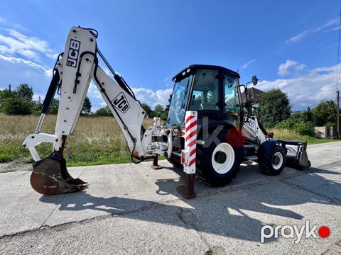 JCB, 2010 il