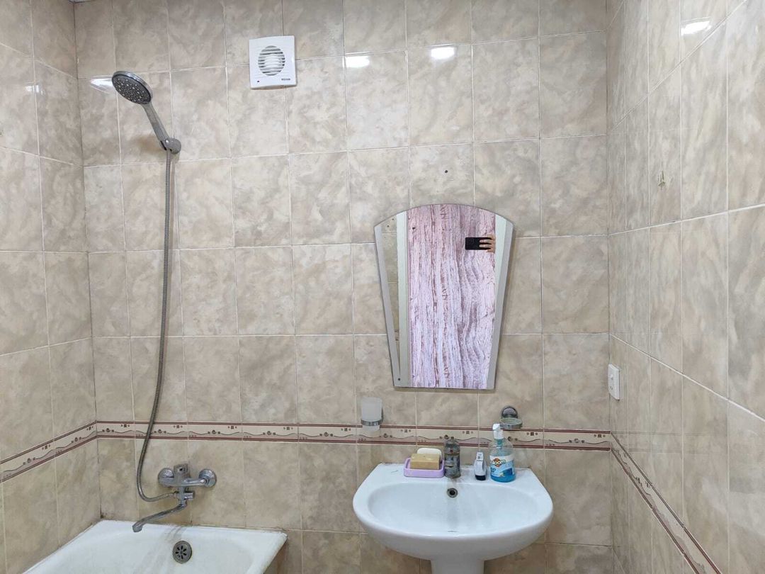 İcarəyə verilir 2 otaqlı köhnə tikili 65 m² — Mənzil, Bakı (9)
