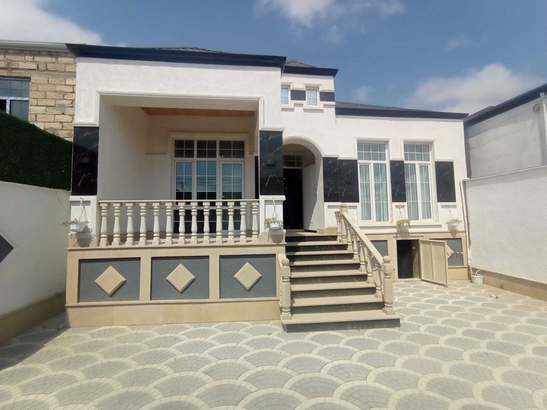 Həyət evi, Şüvəlan qəs — Ev, villa, Bakı