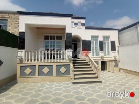 Həyət evi, Şüvəlan qəs