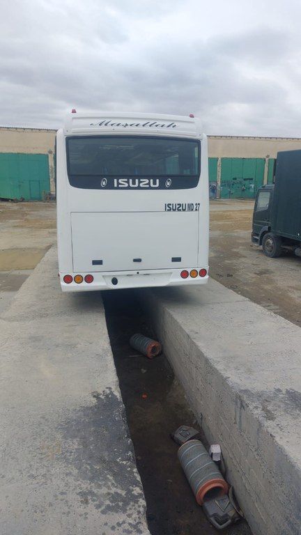 Isuzu Ecobus, 3.9 L, 2002 il, 380 000 km — Avtobus, Bakı (6)