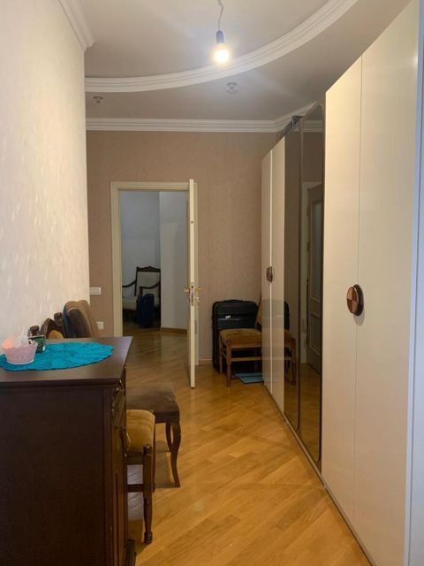 Satılır 3 otaqlı yeni tikili 113 m² — Bakı