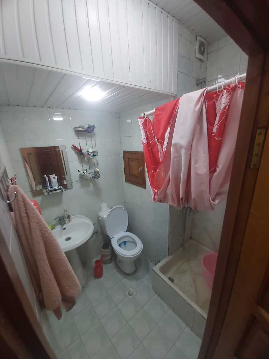 Satılır 1 otaqlı köhnə tikili 42 m² — Mənzil, Bakı (2)