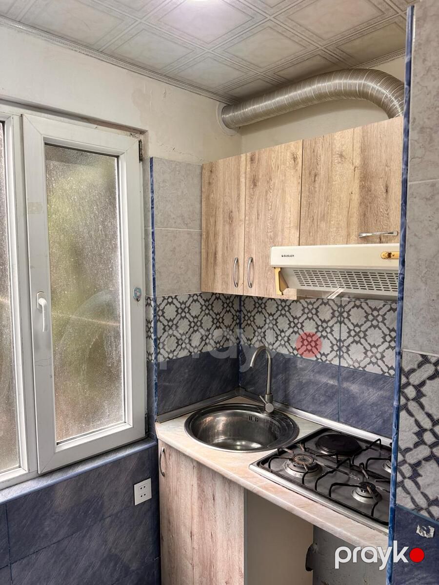 İcarəyə verilir 1 otaqlı köhnə tikili 19 m² — Mənzil, Bakı (7)