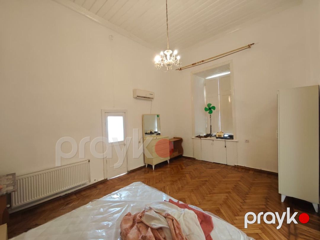 İcarəyə verilir 2 otaqlı köhnə tikili 90 m² — Mənzil, Bakı (8)