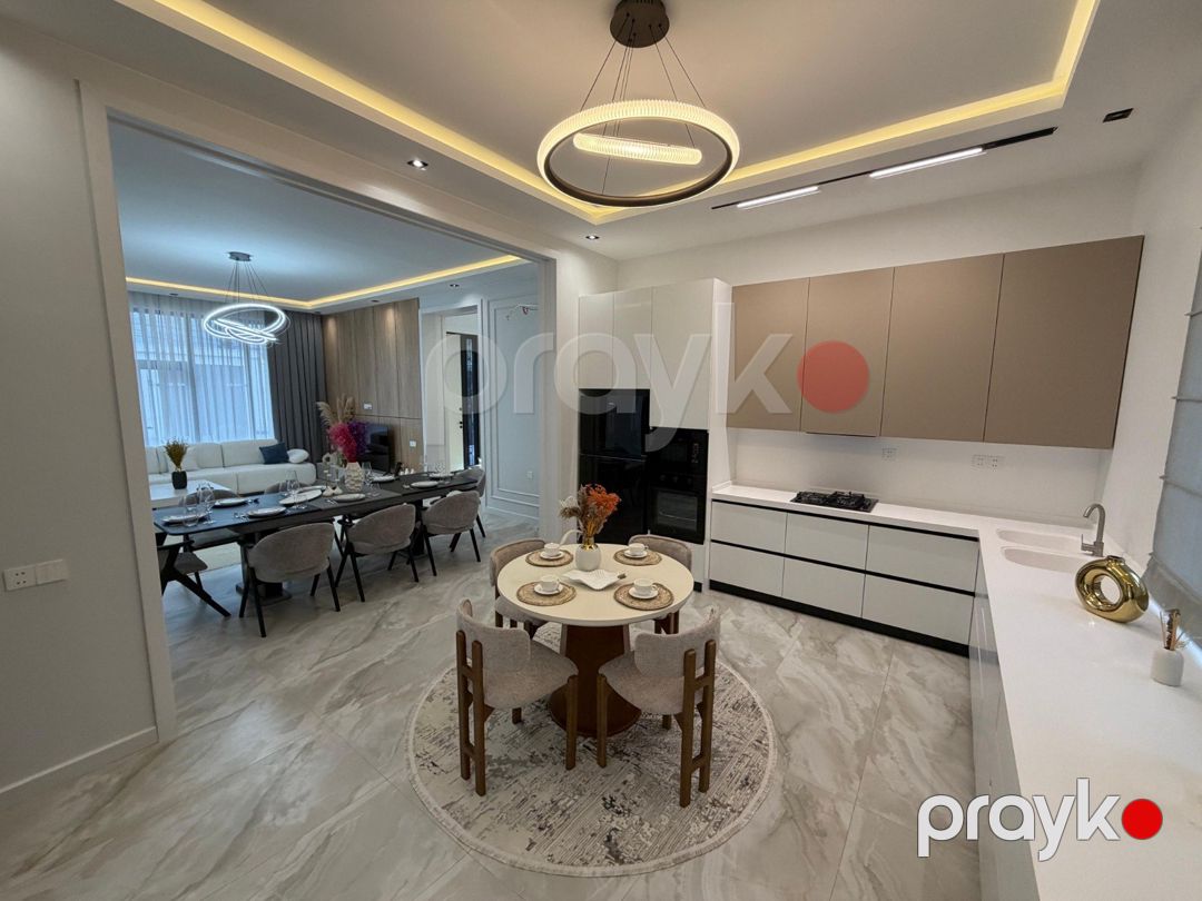 Satılır 5 otaqlı həyət evi/bağ evi 400 m² — Ev, villa, Bakı (8)