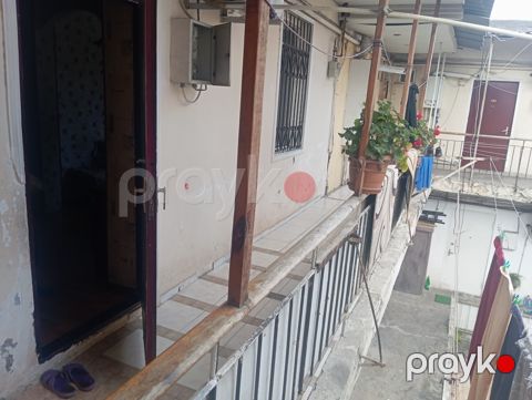 Satılır 2 otaqlı köhnə tikili 47.2 m²