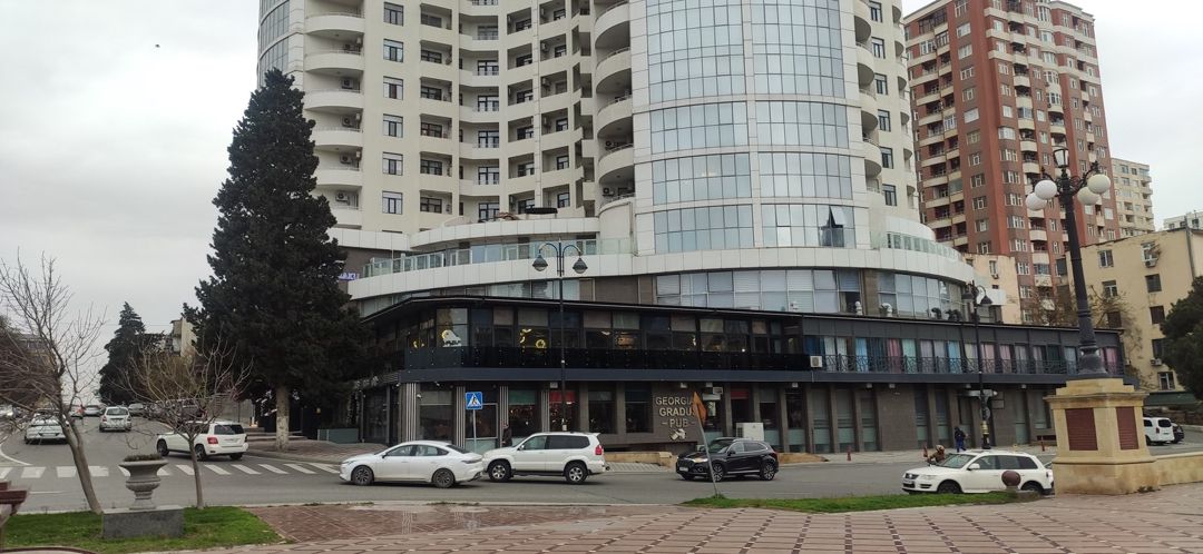Satılır 4 otaqlı yeni tikili 187 m² — Mənzil, Bakı (7)