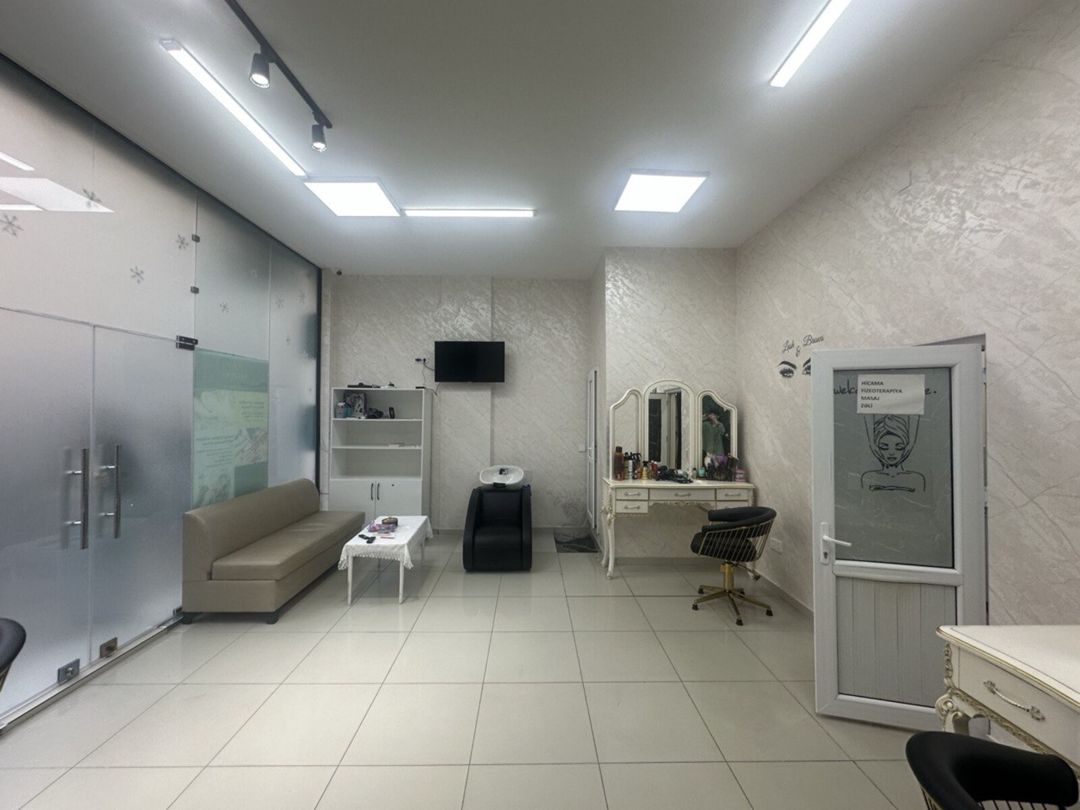 Satılır obyekt 42 m² — Əmlak, Bakı (3)