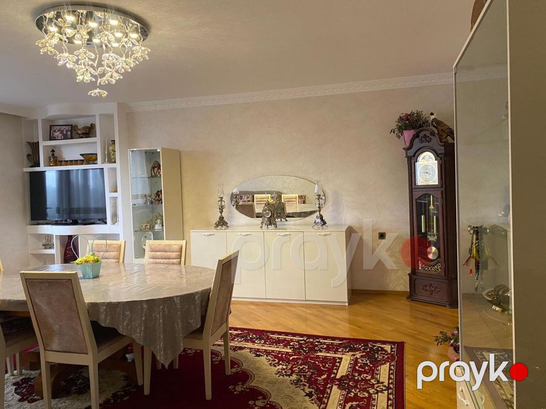 Satılır 4 otaqlı köhnə tikili 116 m² — Mənzil, Bakı (4)