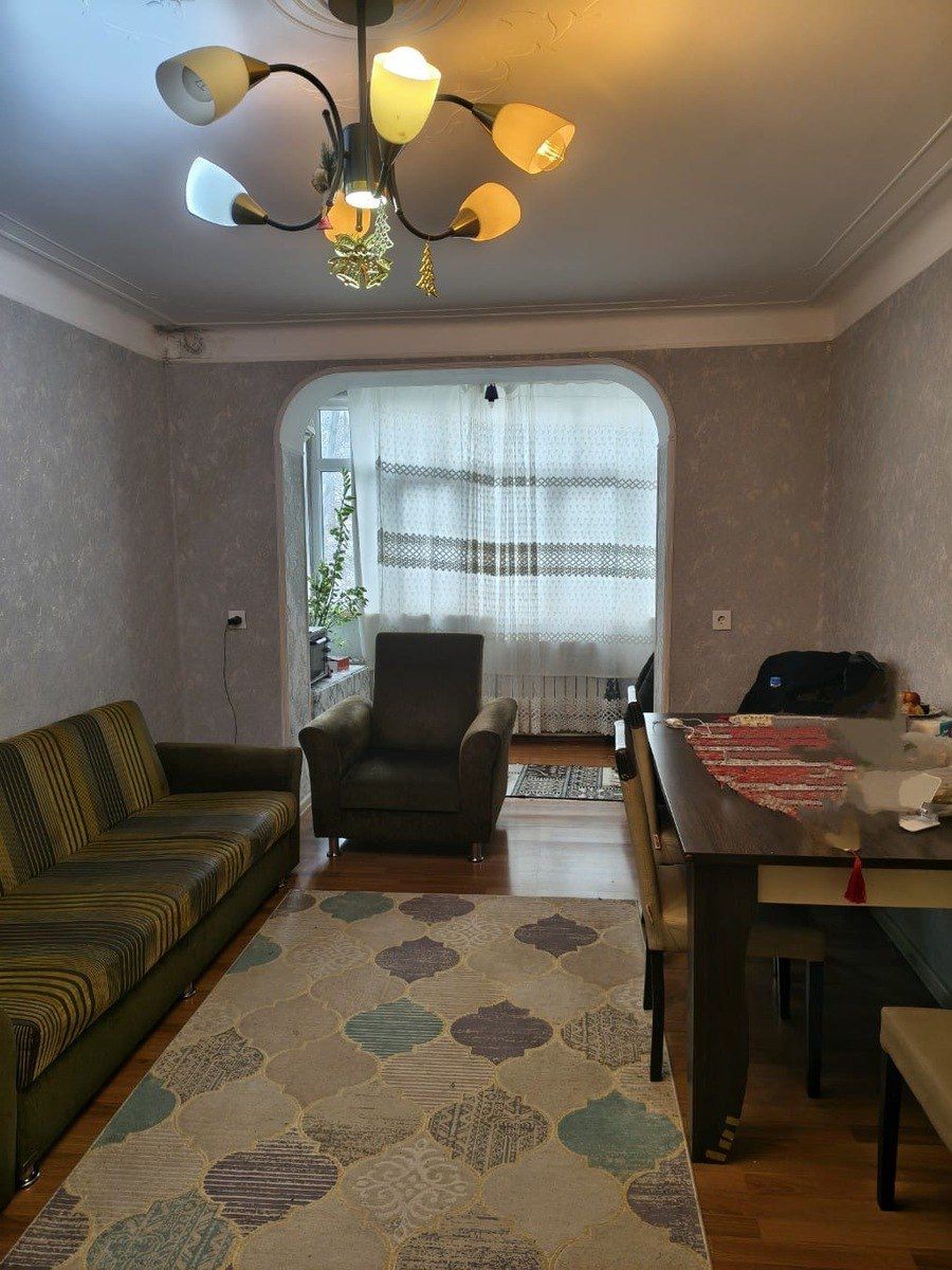 Satılır 2 otaqlı köhnə tikili 50 m² — Mənzil, Bakı (2)
