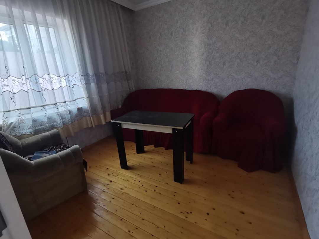 Binəqədi rayonunda 3 otaqlı həyət evi kirayə — Ev, villa, Bakı (2)