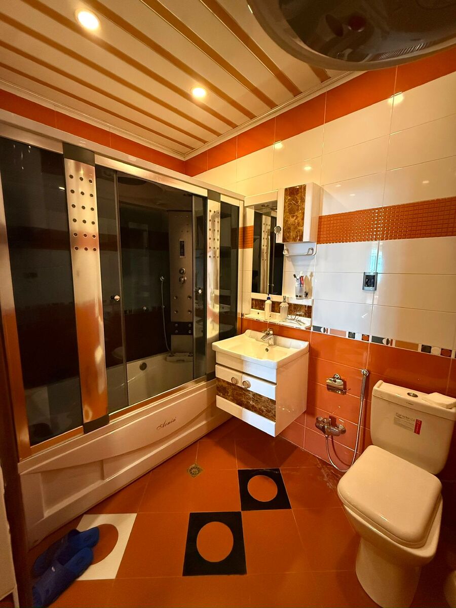 İcarəyə verilir 3 otaqlı yeni tikili 120 m² — Mənzil, Bakı (11)