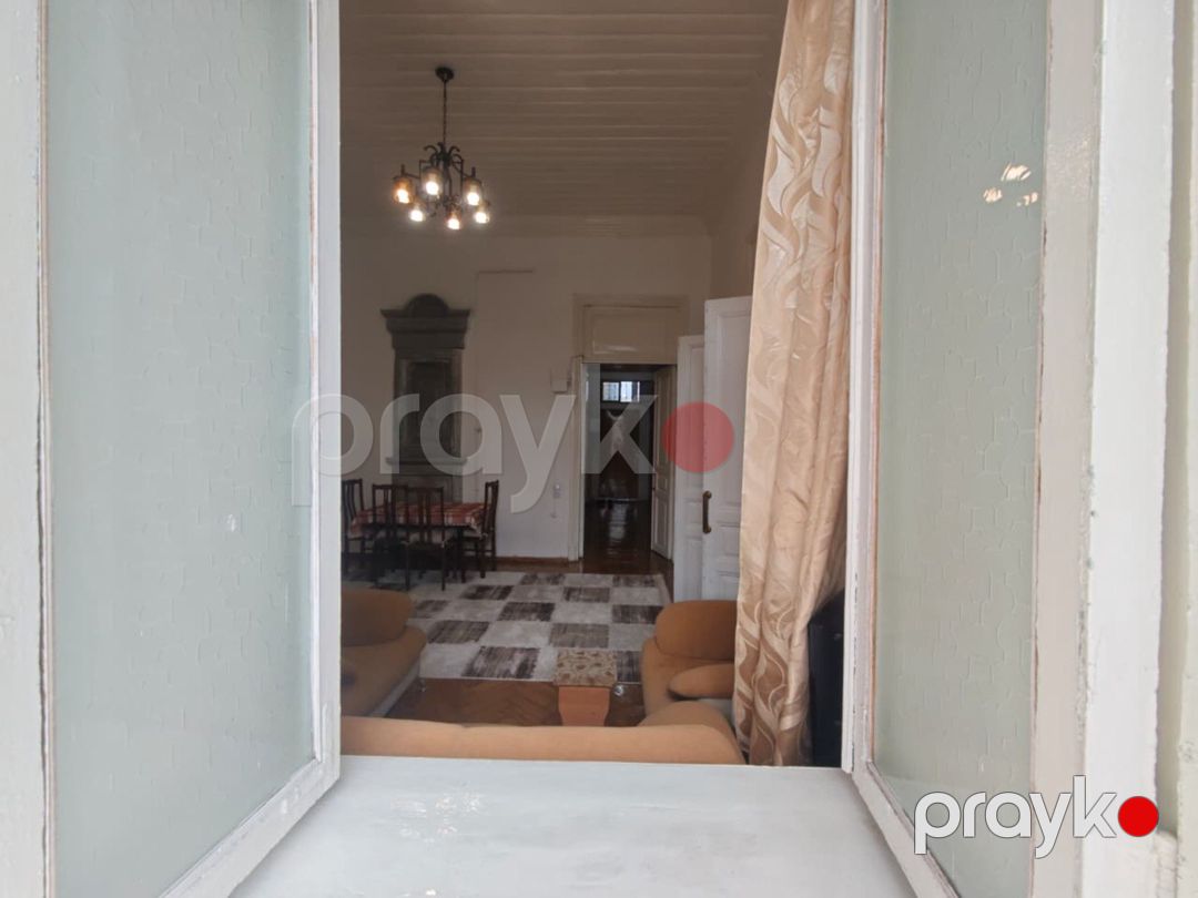 İcarəyə verilir 2 otaqlı köhnə tikili 90 m² — Mənzil, Bakı (5)