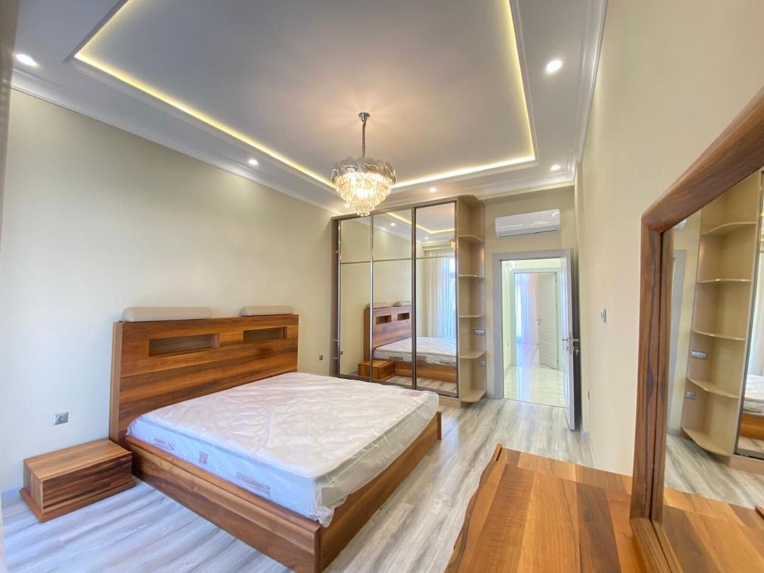 Satılır 4 otaqlı yeni tikili 121 m² — Mənzil, Bakı (11)