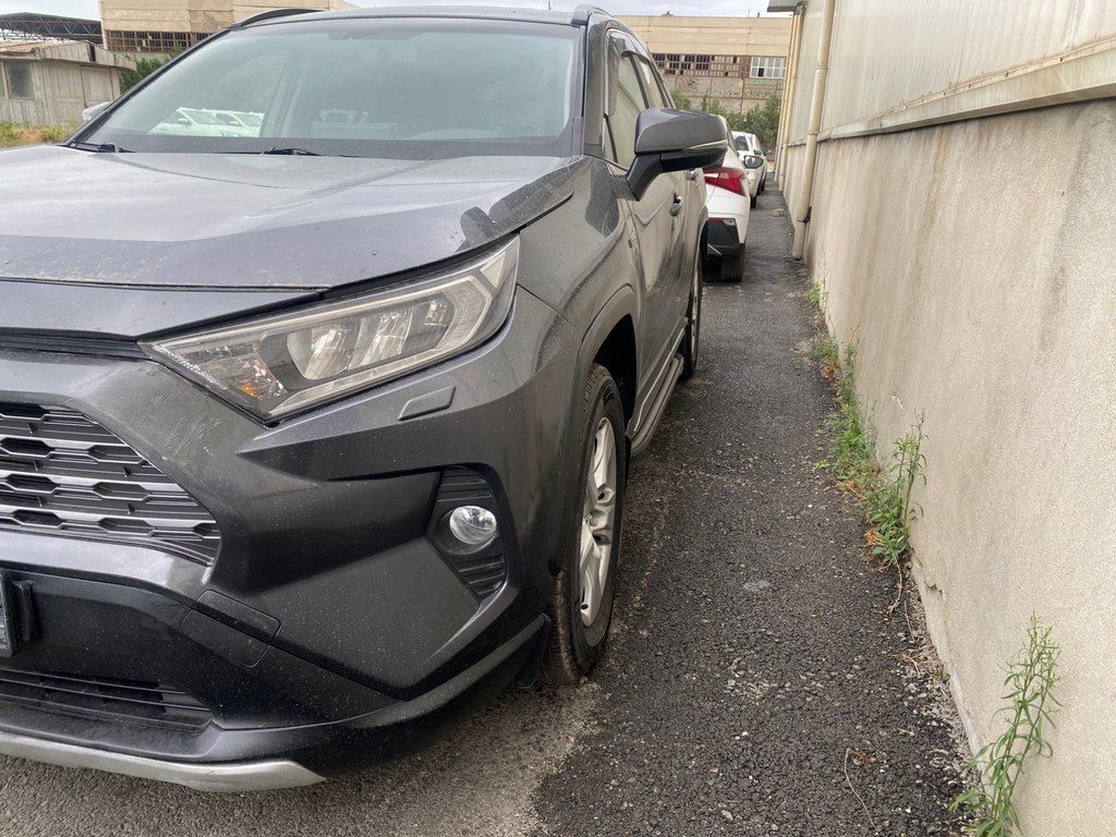 Toyota RAV4, 2.5 L, 18.1 kWh, 2019 il, 130 000 km — Avtomobillər, Bakı (2)