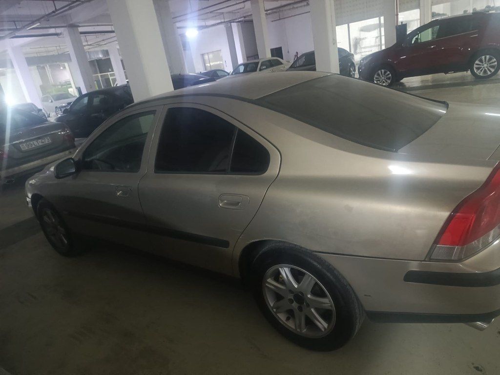 Volvo S60, 2.4 L, 2001 il, 329 535 km — Avtomobillər, Bakı (3)