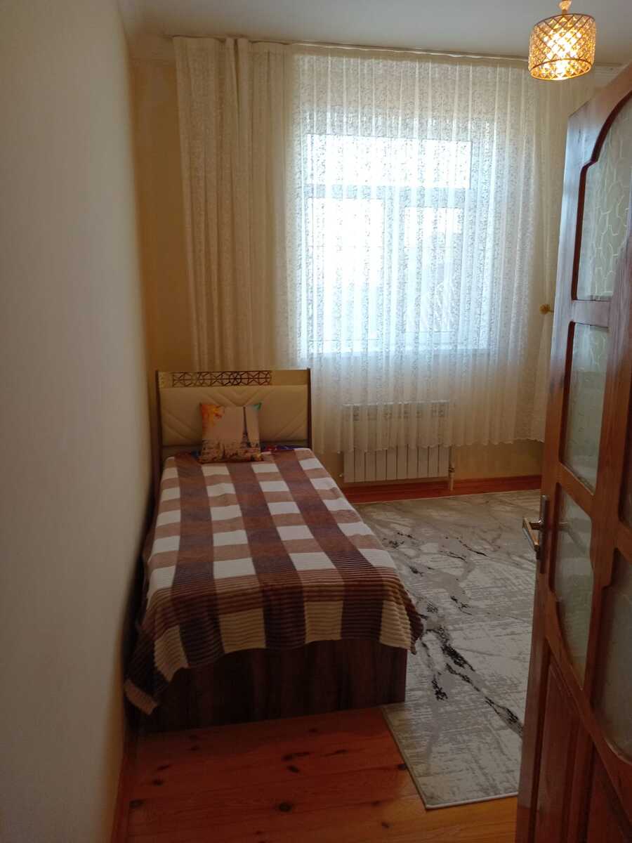 Satılır 4 otaqlı həyət evi/bağ evi 106 m² — Ev, villa, Bakı (9)