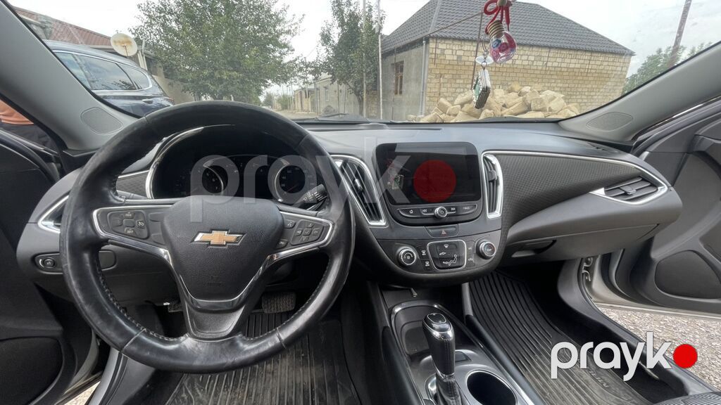 Chevrolet Malibu: 1.5 l 2016 il 250000 km Sedan 21-BJ-012 — Avtomobillər, Gəncə (8)