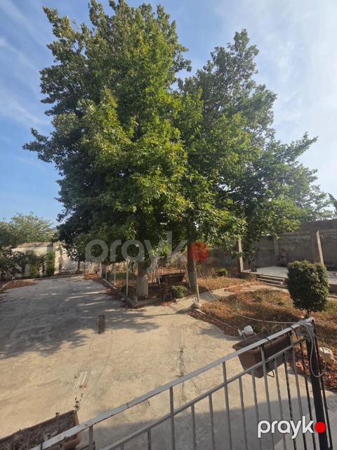 Satılır 7 otaqlı həyət evi/bağ evi 450 m²