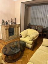 İcarəyə verilir 4 otaqlı köhnə tikili 110 m² — Oruc bey