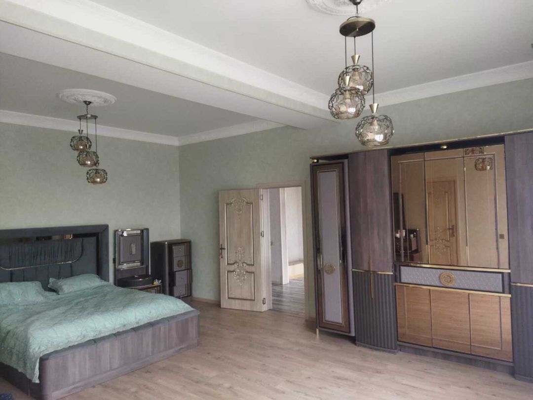 Satılır 10 otaqlı həyət evi/bağ evi 400 m² — Ev, villa, Bakı (3)