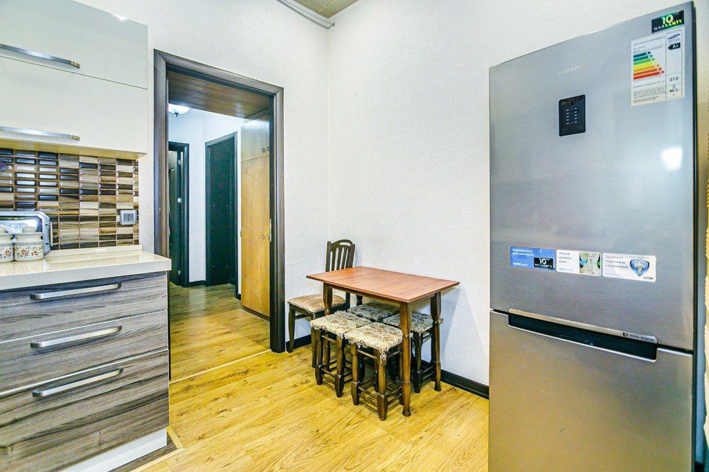 İcarəyə verilir 2 otaqlı köhnə tikili 75 m² — Mənzil, Bakı (8)