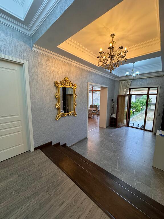 Satılır 5 otaqlı həyət evi/bağ evi 200 m² — Ev, villa, Bakı (12)