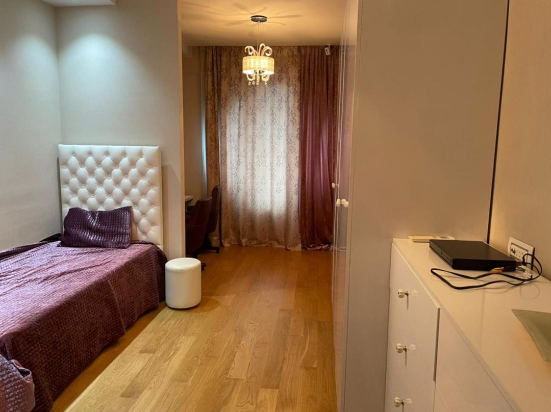 İcarəyə verilir 3 otaqlı yeni tikili 150 m² — Mənzil, Bakı (9)