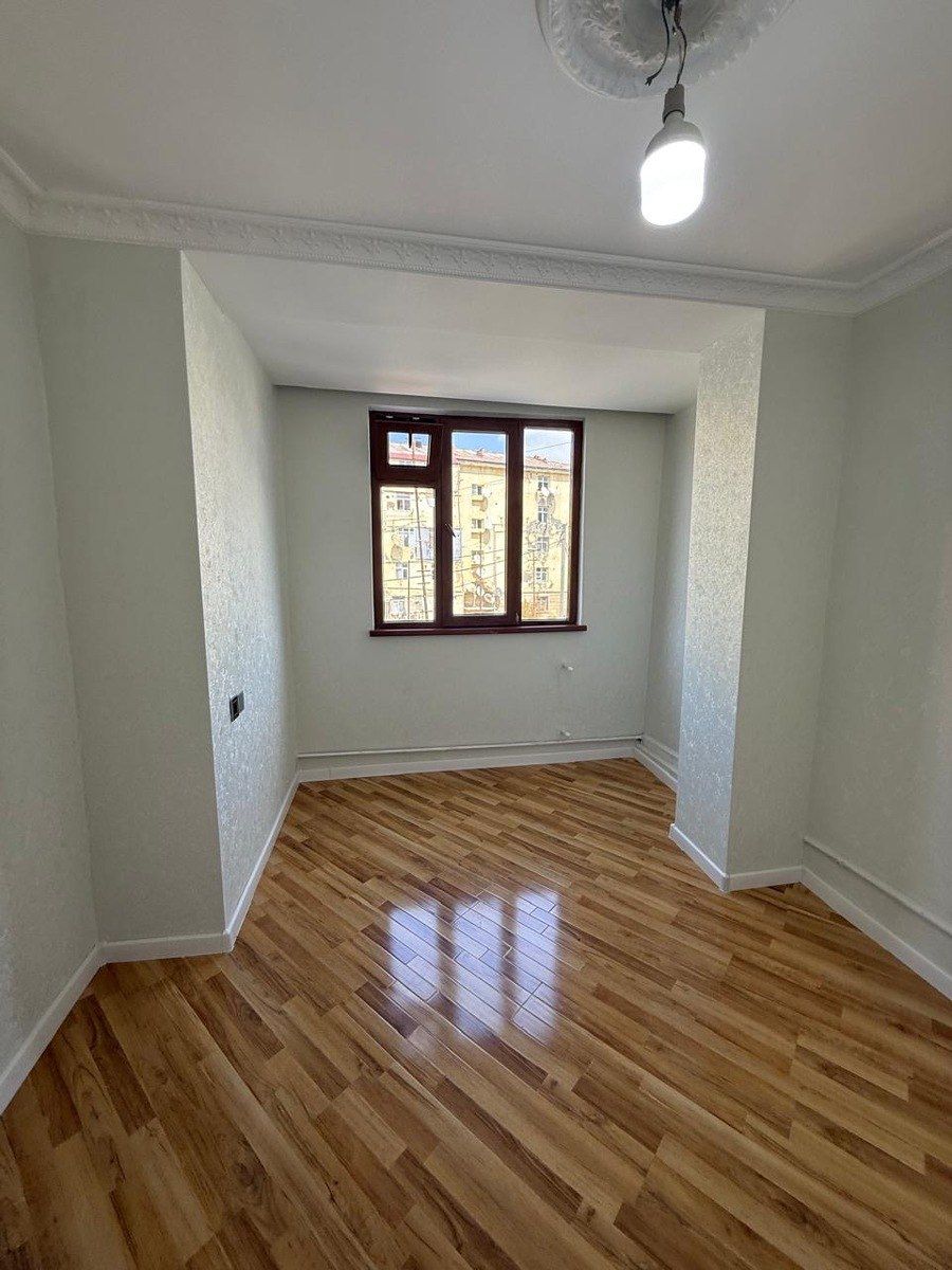 Satılır 2 otaqlı köhnə tikili 47 m² — Mənzil, Xırdalan (7)