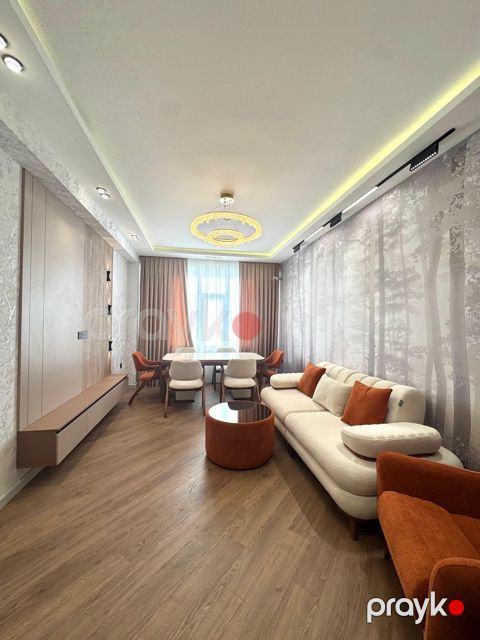 Satılır 3 otaqlı yeni tikili 80 m²
